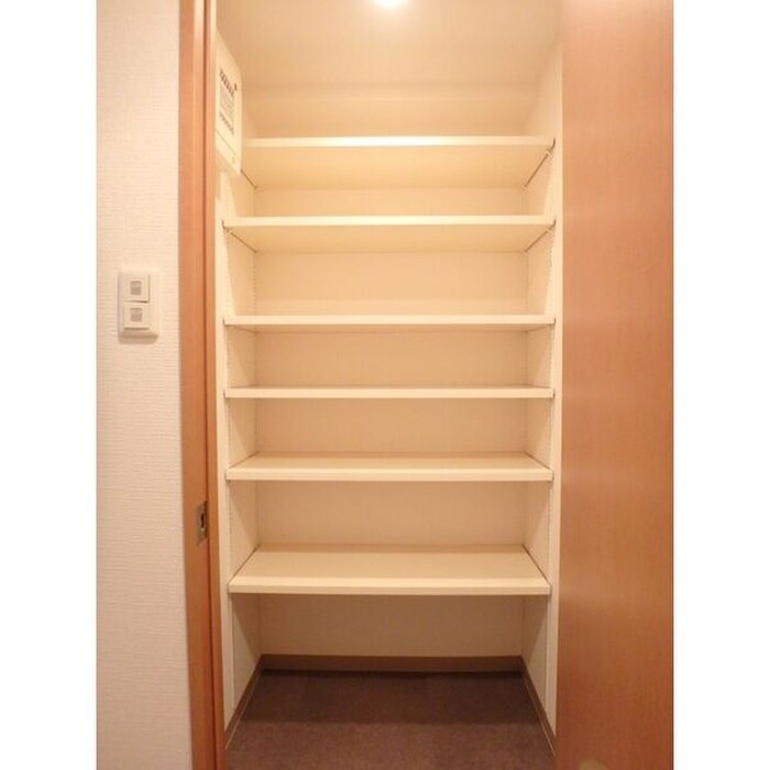 パークフラッツ五橋の物件内観写真