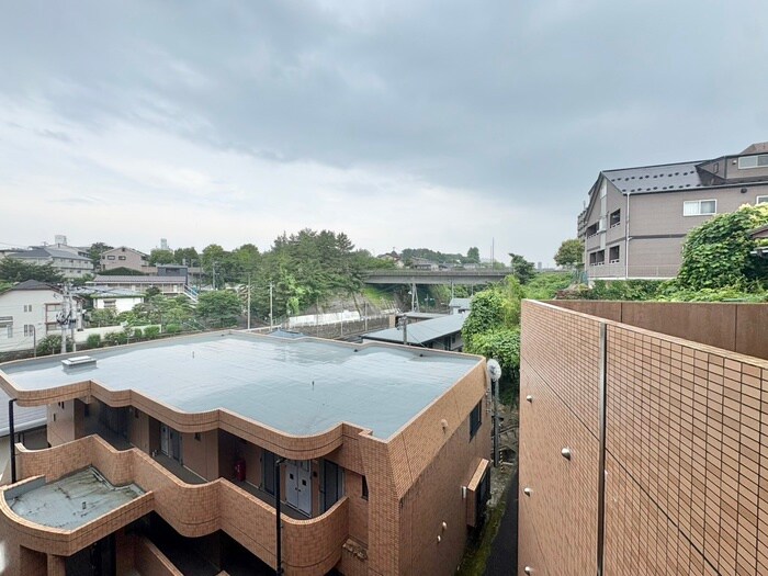 チュアリヒルズ１の物件内観写真