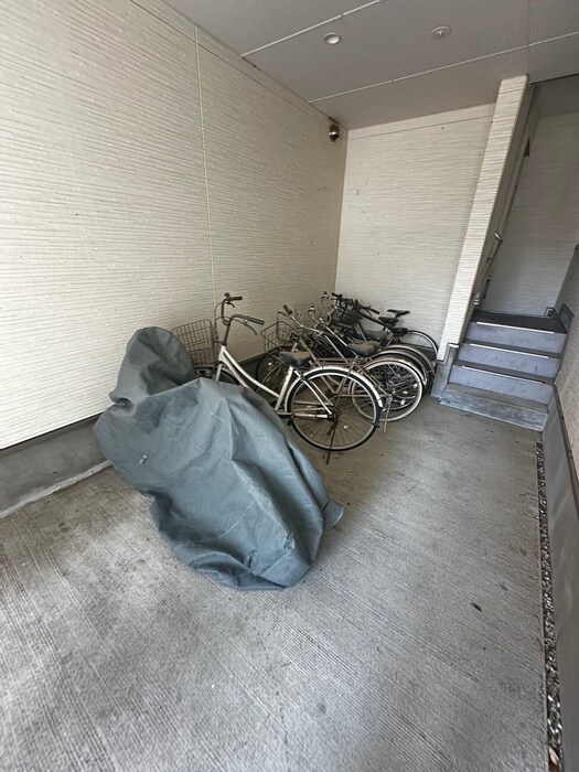 フローラ福住町の物件外観写真