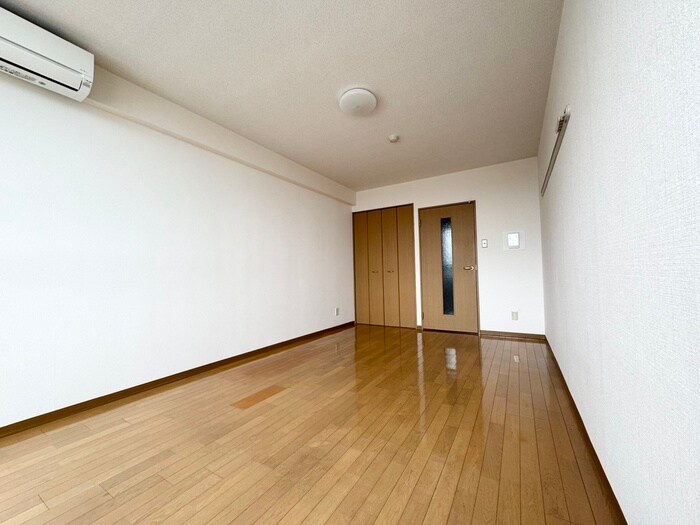 グラン・ドミ－ル新寺の物件内観写真