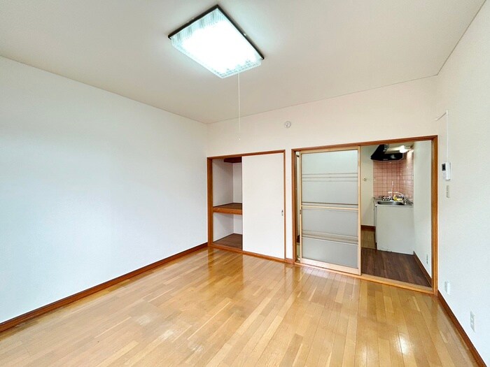 パセオプラシ－ド参番館の物件内観写真