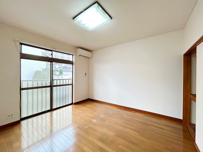 パセオプラシ－ド参番館の物件内観写真