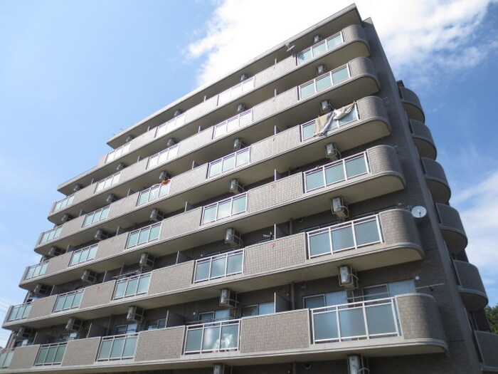 グリシ－ヌ・Ｓの物件外観写真