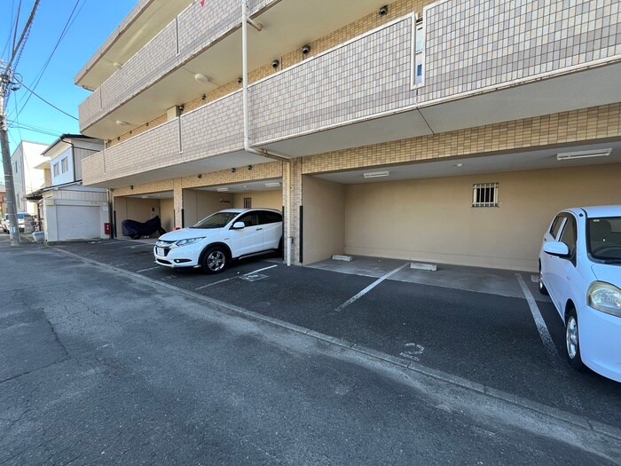 リヴィエ－ル若林の物件外観写真