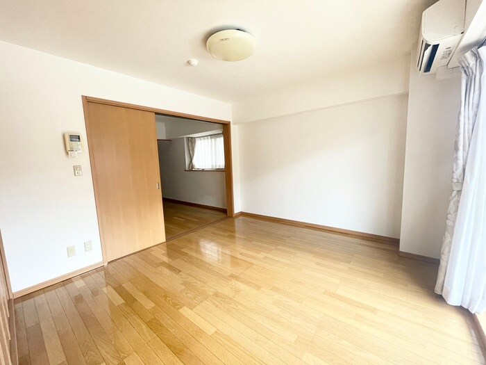 リヴィエ－ル若林の物件内観写真