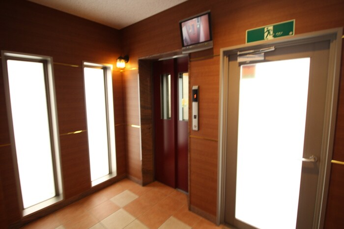 Ｅｇｌａｎｔｙｎｅの物件外観写真