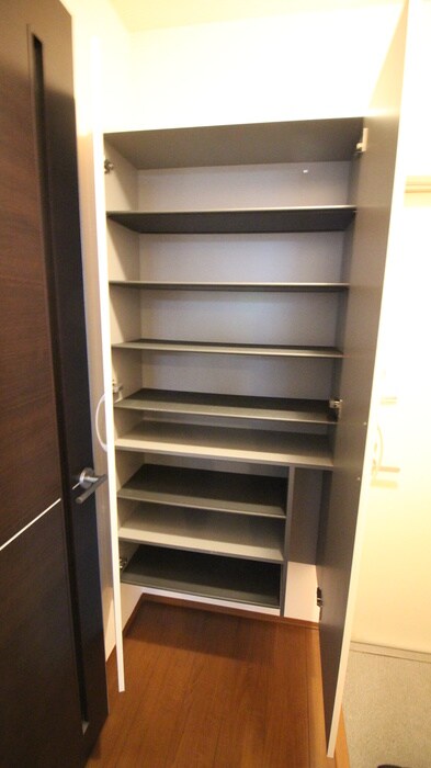 パレスイ－ストの物件内観写真