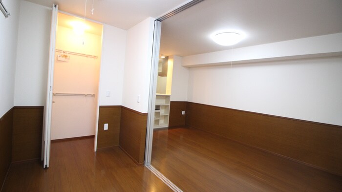 パレスイ－ストの物件内観写真