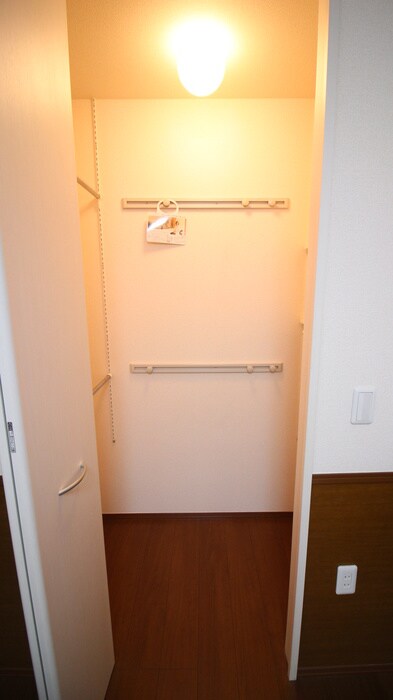 パレスイ－ストの物件内観写真