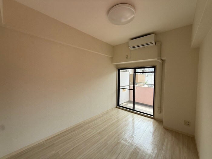 ロイヤルヒルズ柳生Ⅲの物件内観写真