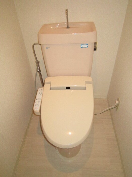 ロイヤルヒルズ柳生Ⅲの物件内観写真