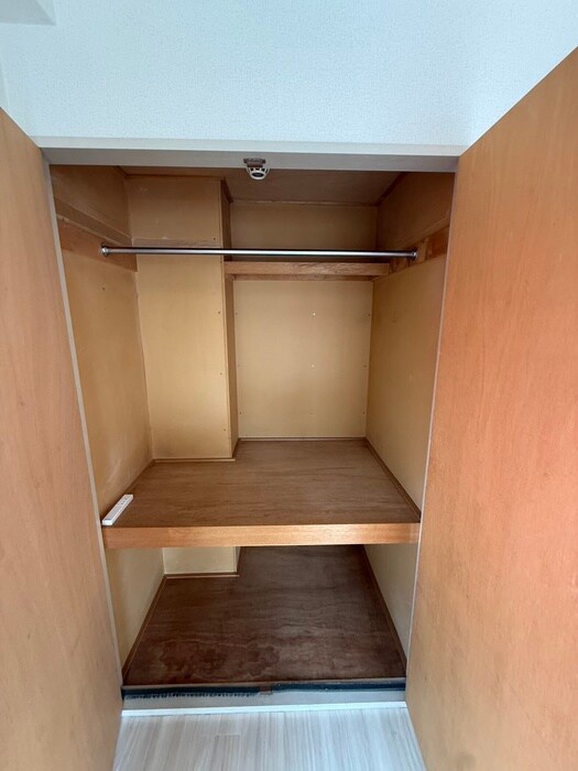 ロイヤルヒルズ柳生Ⅲの物件内観写真