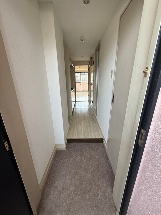 ロイヤルヒルズ柳生Ⅲの物件内観写真