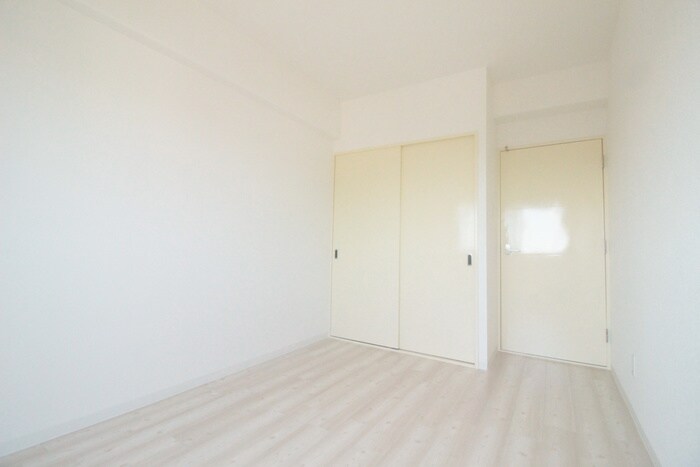 ロイヤルヒルズ中野の物件内観写真