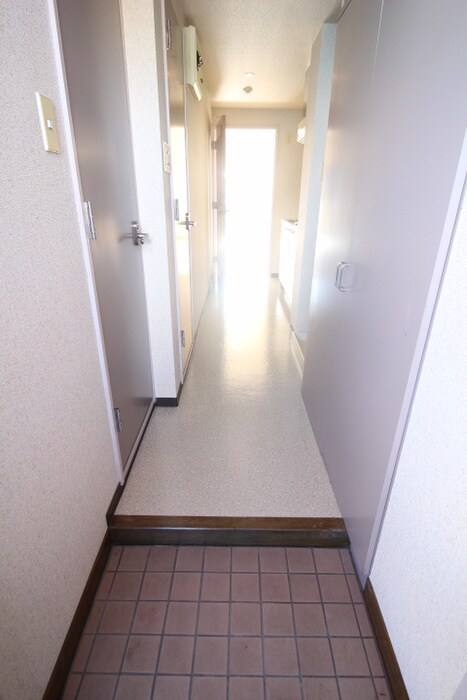 ロイヤルヒルズ中野の物件内観写真