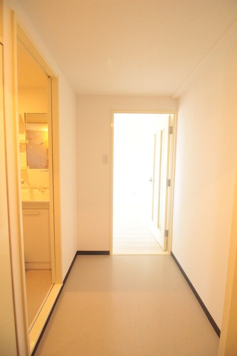 ロイヤルヒルズ中野の物件内観写真