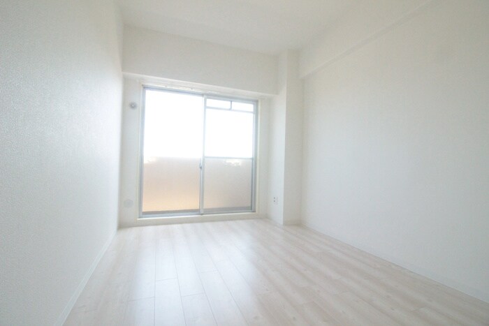 ロイヤルヒルズ中野の物件内観写真