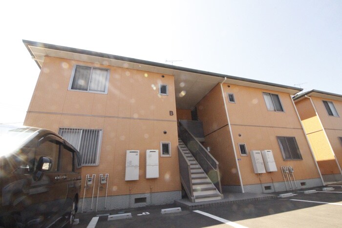 フレグランスBの物件外観写真