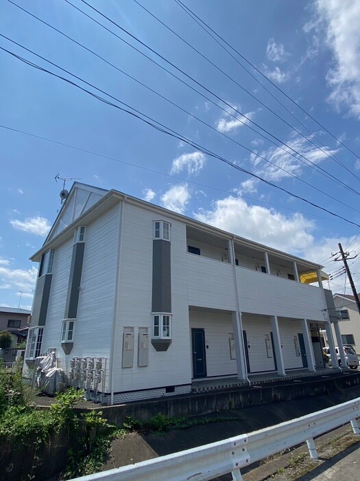 ホワイトキャッスル高砂の物件外観写真