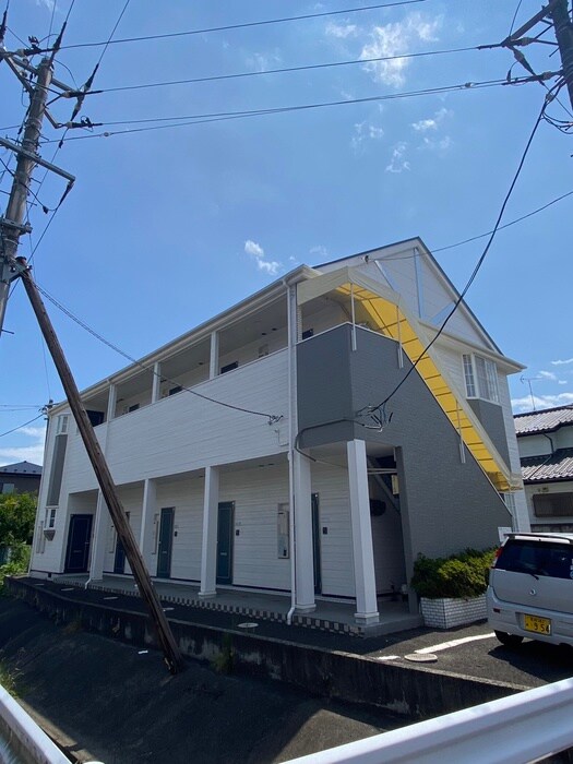 ホワイトキャッスル高砂の物件外観写真