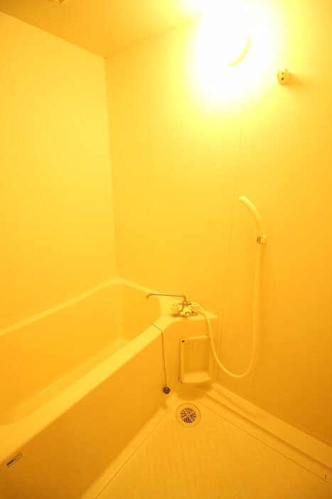 ホワイトキャッスル高砂の物件内観写真