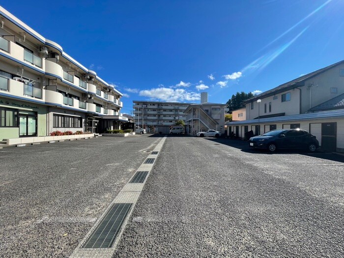 レジデンスＳＵＺＵＫＩの物件外観写真