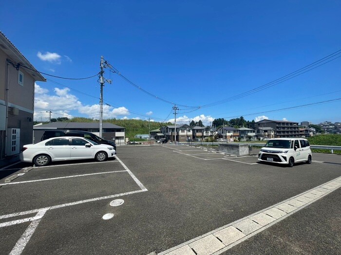 フリュ－ゲルⅡの物件外観写真