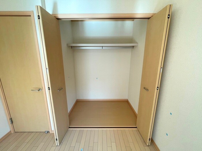 フリュ－ゲルⅡの物件内観写真