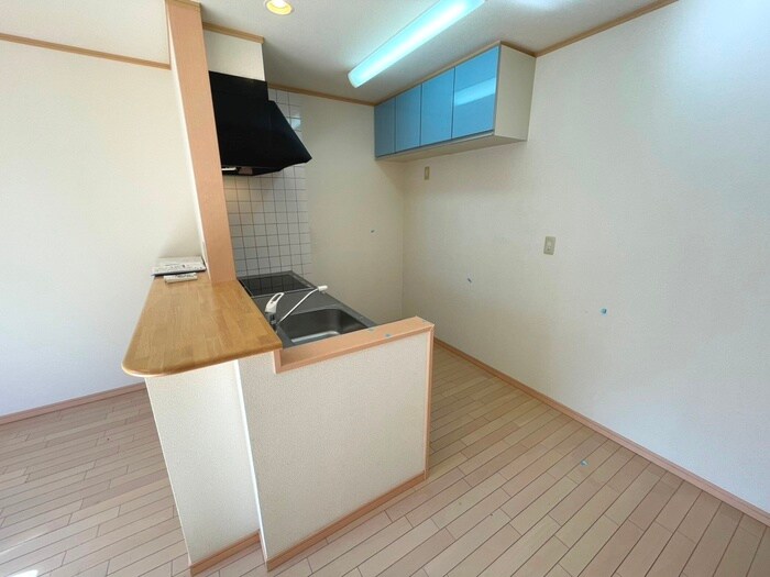 フリュ－ゲルⅡの物件内観写真