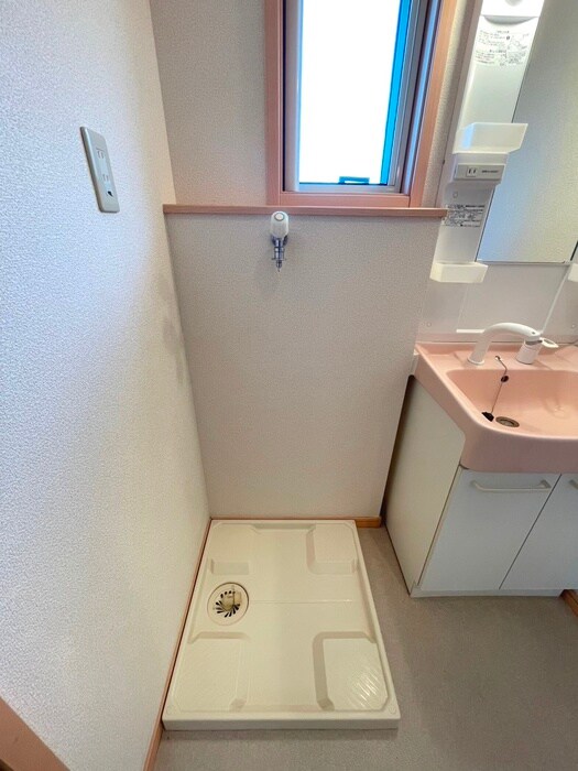 フリュ－ゲルⅡの物件内観写真