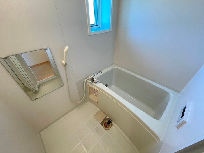 フリュ－ゲルⅡの物件内観写真