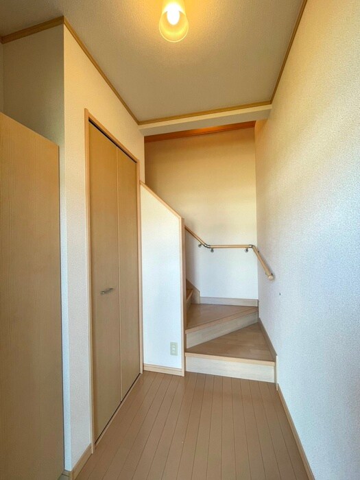 フリュ－ゲルⅡの物件内観写真