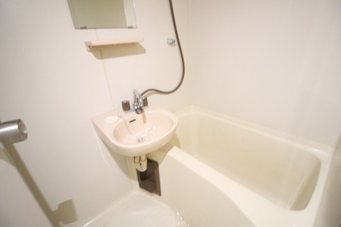 ハピネス上飯田の物件内観写真