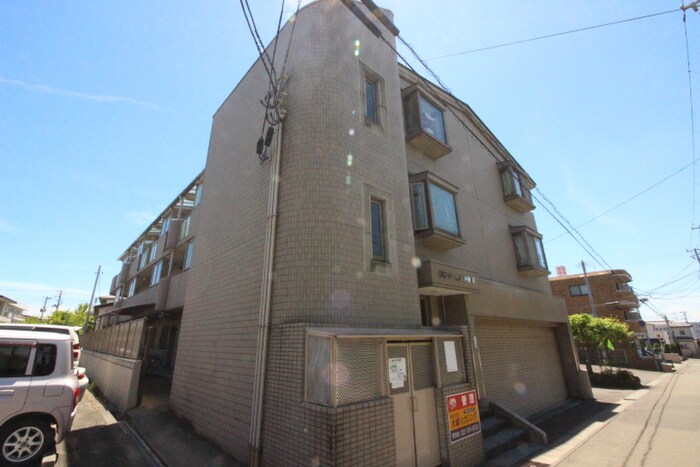 グランド－ル泉中央Ⅱの物件外観写真