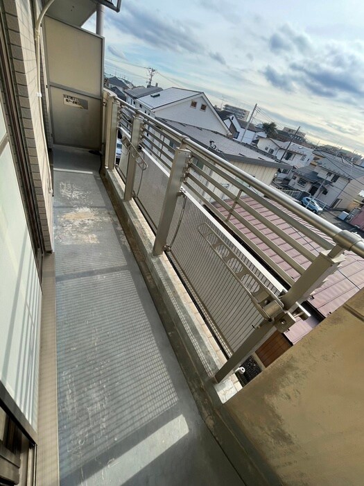 グランド－ル泉中央Ⅱの物件内観写真