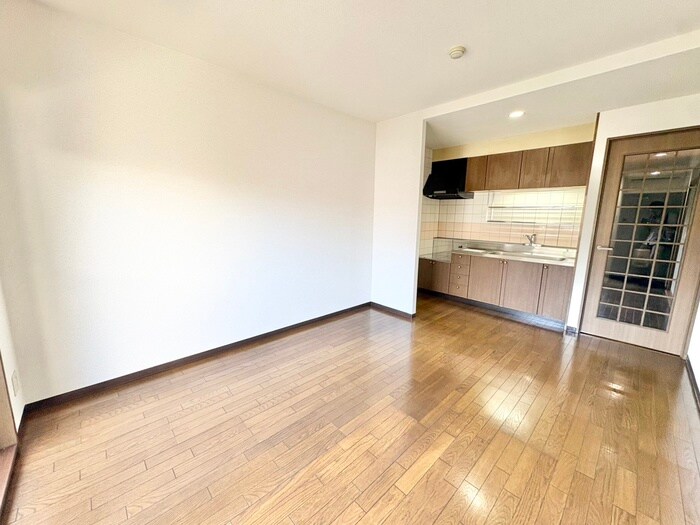 グランド－ル泉中央Ⅱの物件内観写真