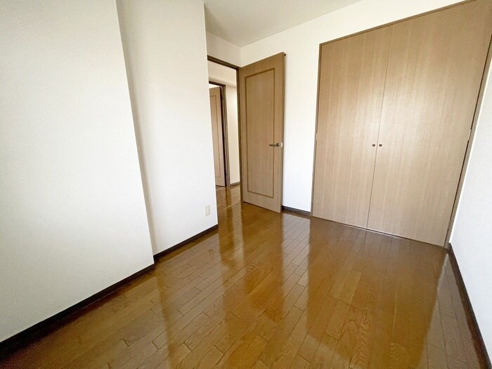 グランド－ル泉中央Ⅱの物件内観写真