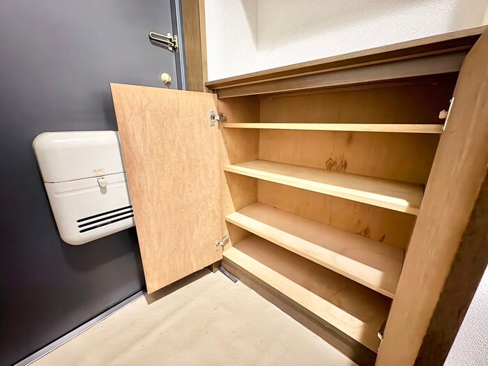 グランド－ル泉中央Ⅱの物件内観写真