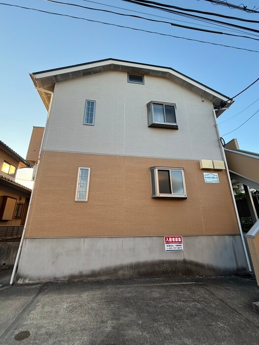 キャピタルサトウの物件外観写真