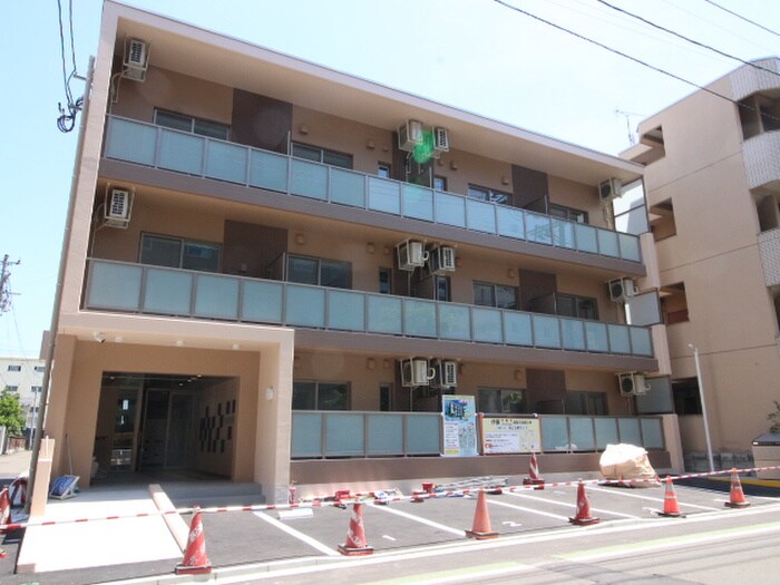 第２五橋ライフの物件外観写真