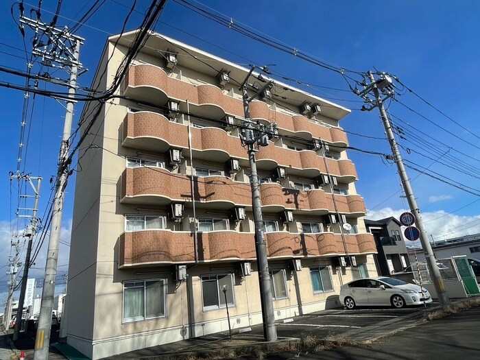 サンパーク・１４の物件外観写真