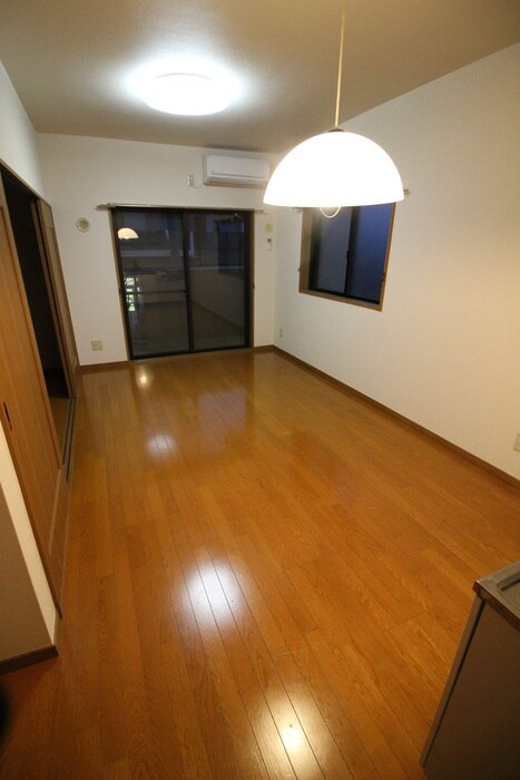グランデュール原町の物件内観写真