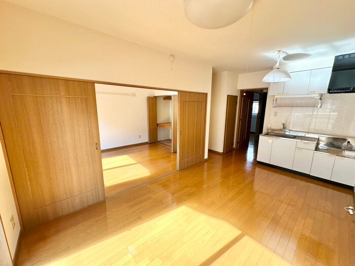 グランデュール原町の物件内観写真