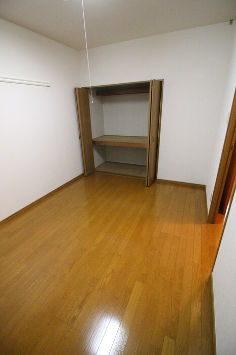 グランデュール原町の物件内観写真