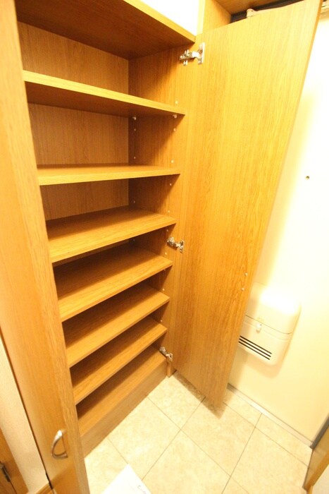 グランデュール原町の物件内観写真