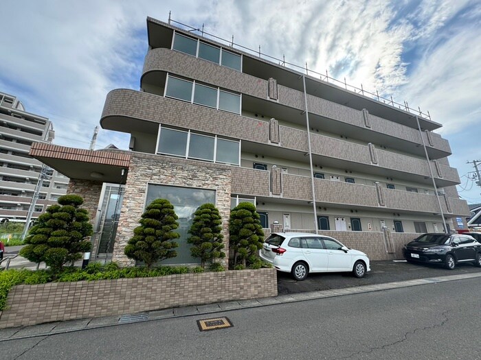 サンベルジュの物件外観写真