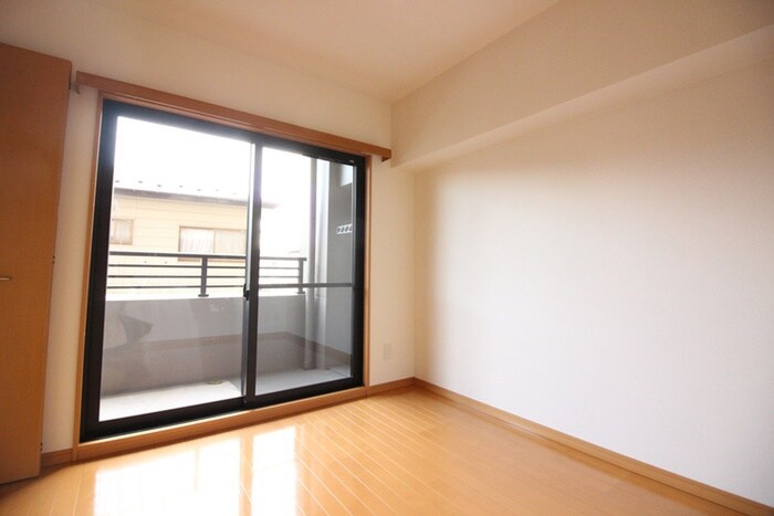 ダンデェリオンの物件内観写真