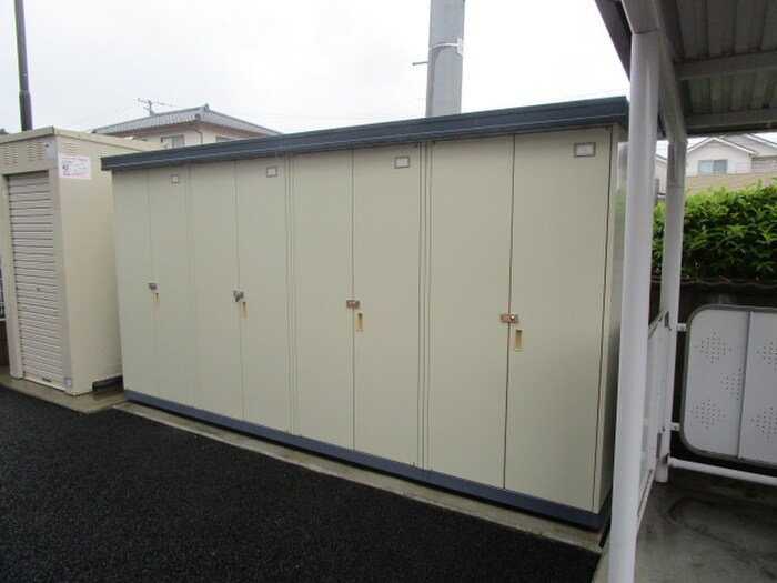 リバーサイドアニューの物件外観写真