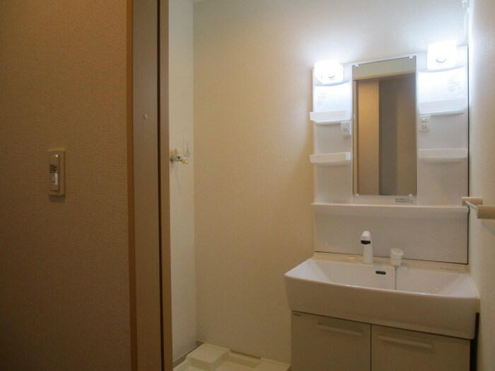 リバーサイドアニューの物件内観写真