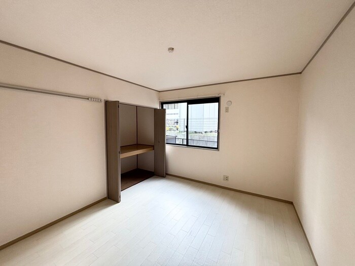 ハイネス悠の物件内観写真